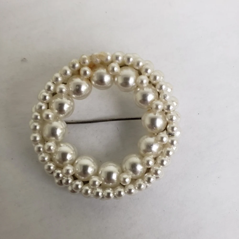 Vintage Costume Jewelry Circle Brooch Faux Pearls Made in Japan